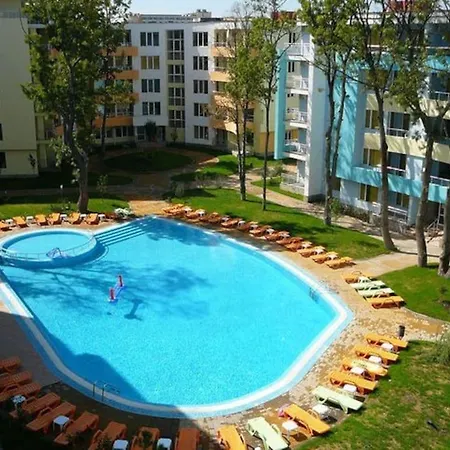 Amazing 2 Bedroom Next To The Appartement *