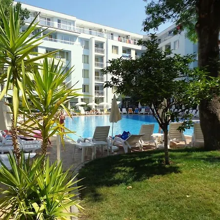 Amazing 2 Bedroom Next To The Appartement
